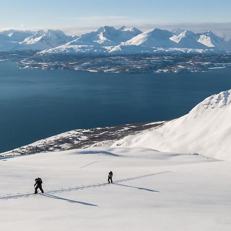 Lyngenfjord,Odins Hus Lejlighed Olderdalen Eksteriør billede